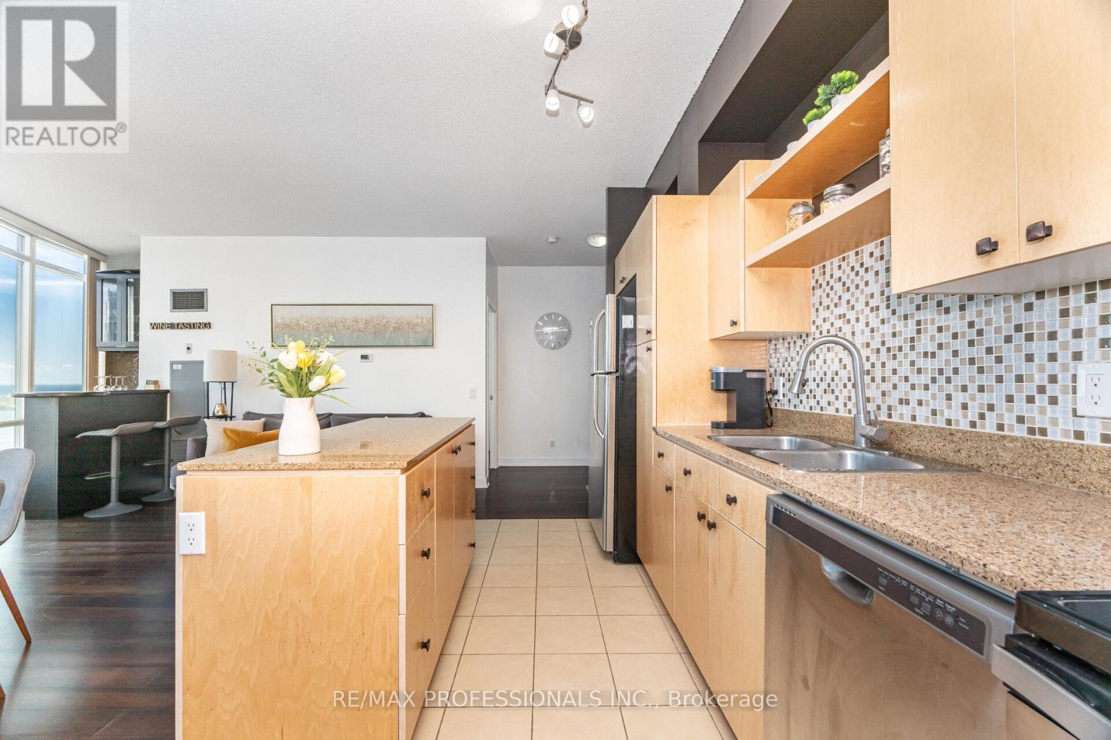 #3303 361 FRONT STREET W - 15