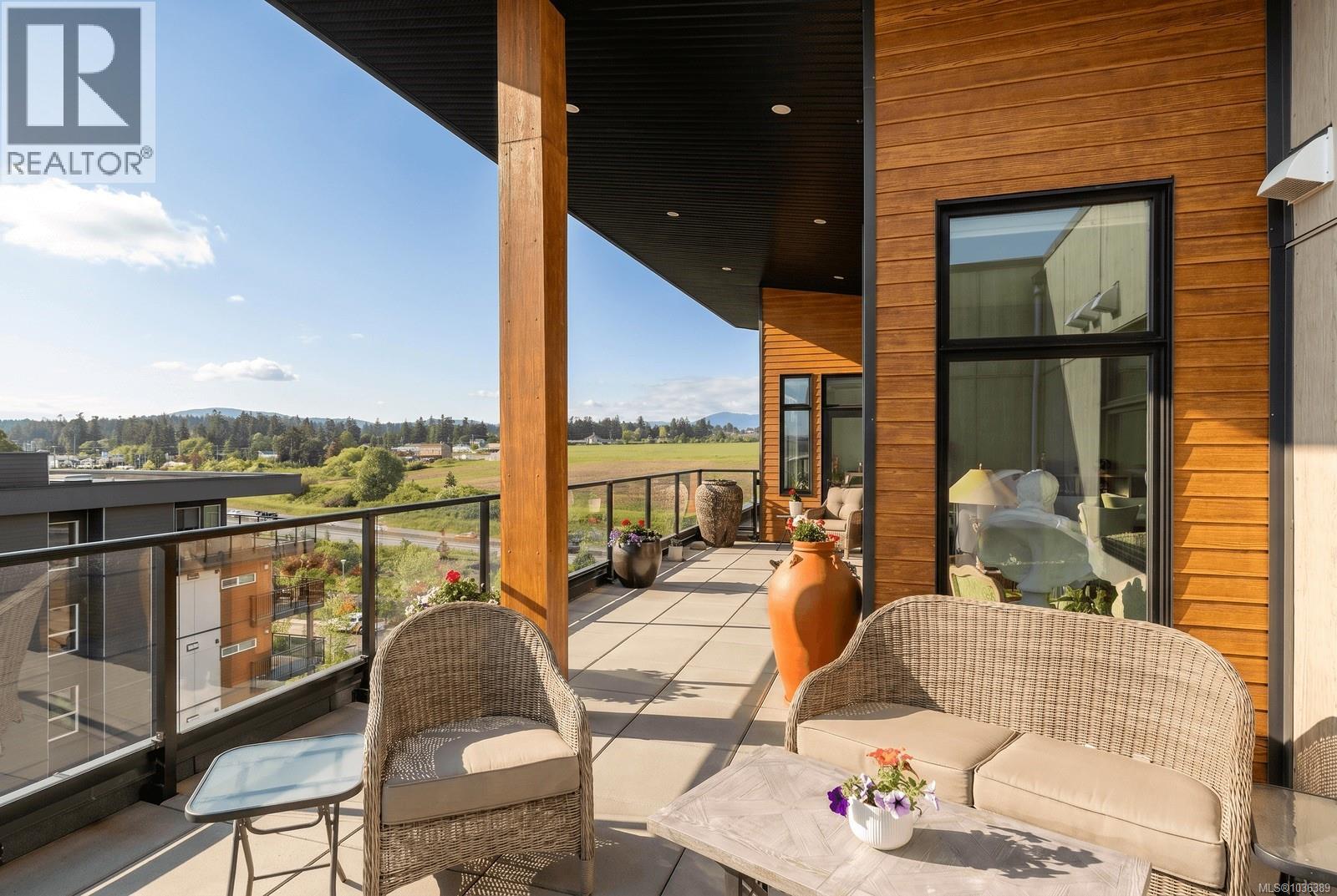 #603 2520 Hackett Cres - 19