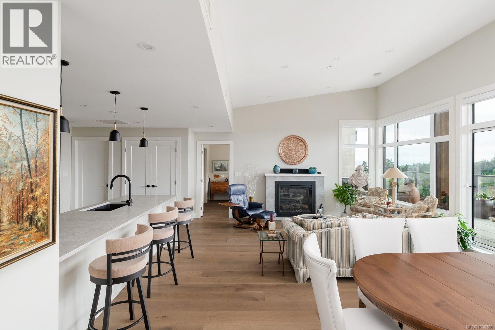 #603 2520 Hackett Cres - 8
