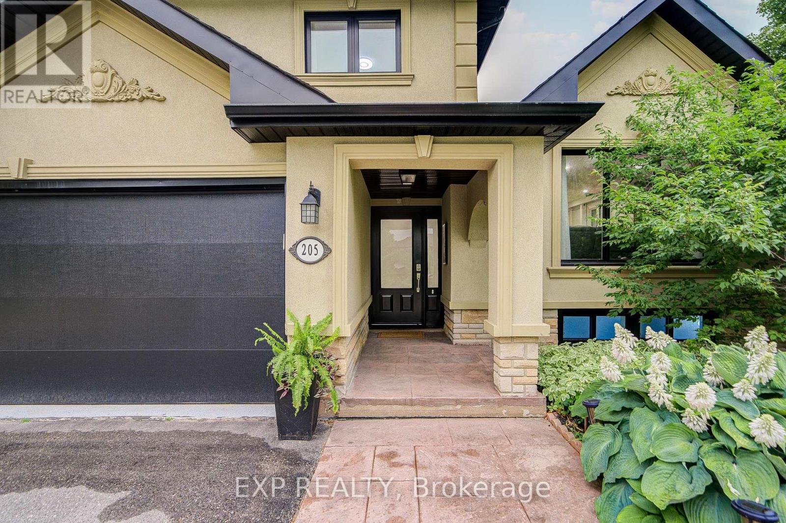 205 POWELL ROAD - 4