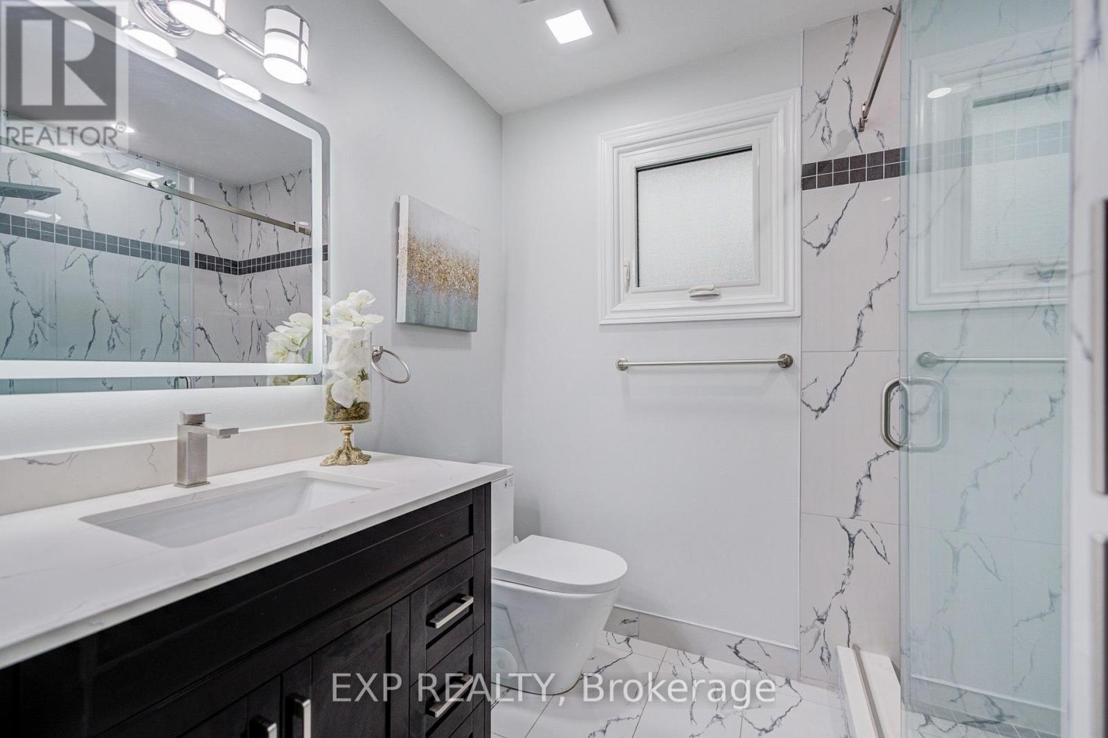 205 POWELL ROAD - Image 45