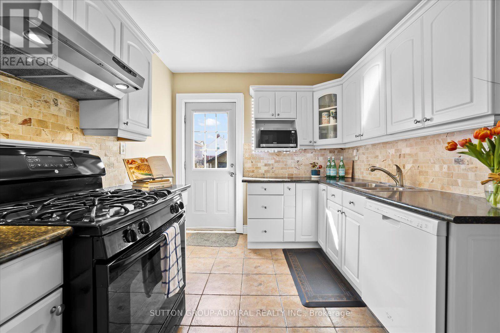 23 WESTMORELAND AVENUE - 8