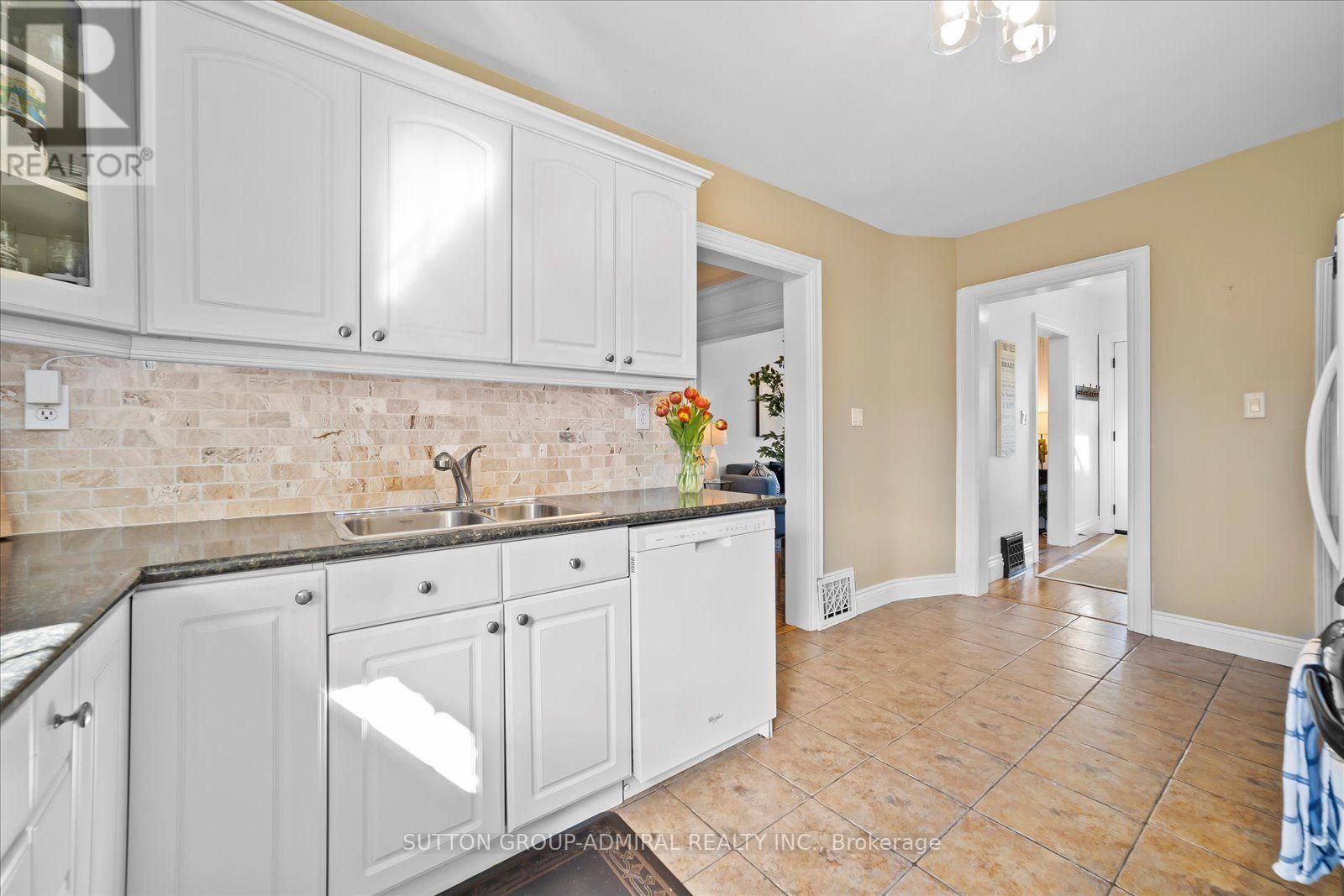 23 WESTMORELAND AVENUE - 9