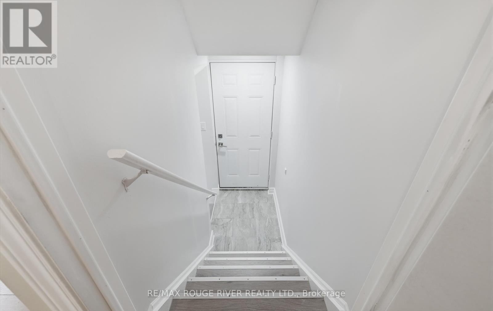 886 GROVELAND AVENUE - 27