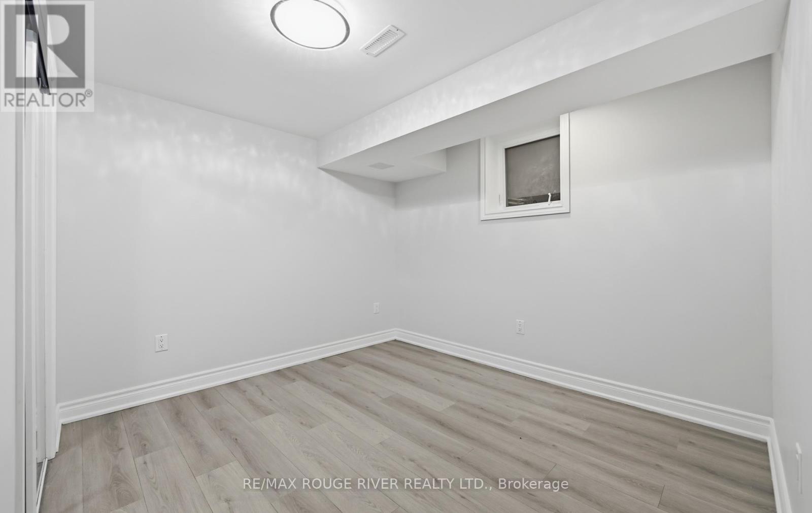 886 GROVELAND AVENUE - 34