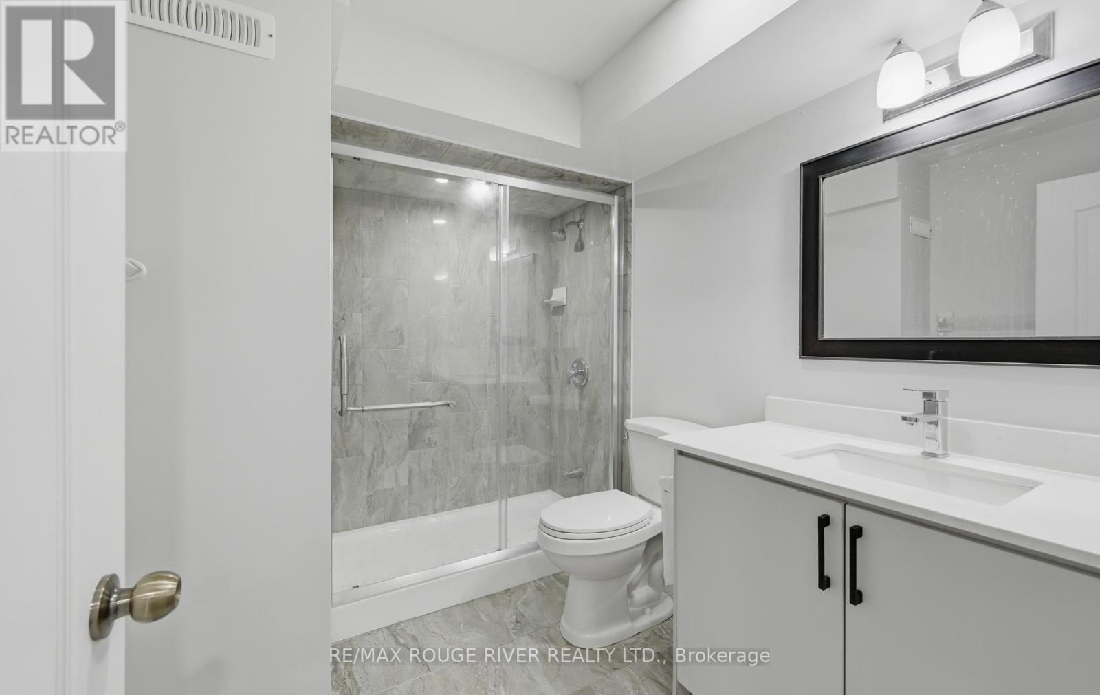 886 GROVELAND AVENUE - 36