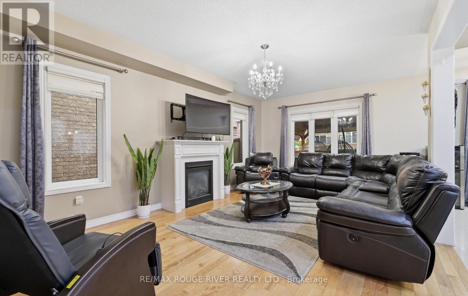 886 GROVELAND AVENUE - 5