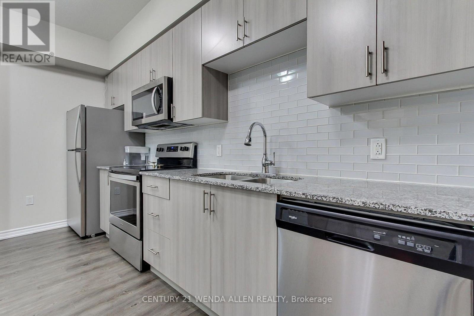 290 LIBERTY STREET N - 11