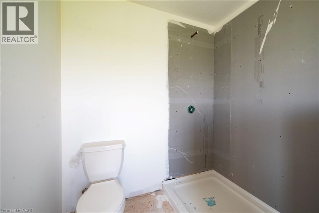 114 BEDELL Drive - 33
