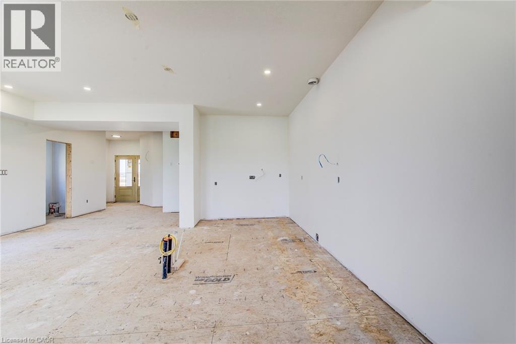 114 BEDELL Drive - 15