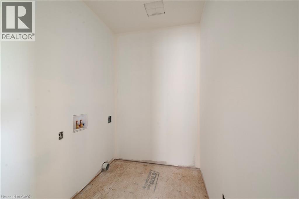 114 BEDELL Drive - Image 28