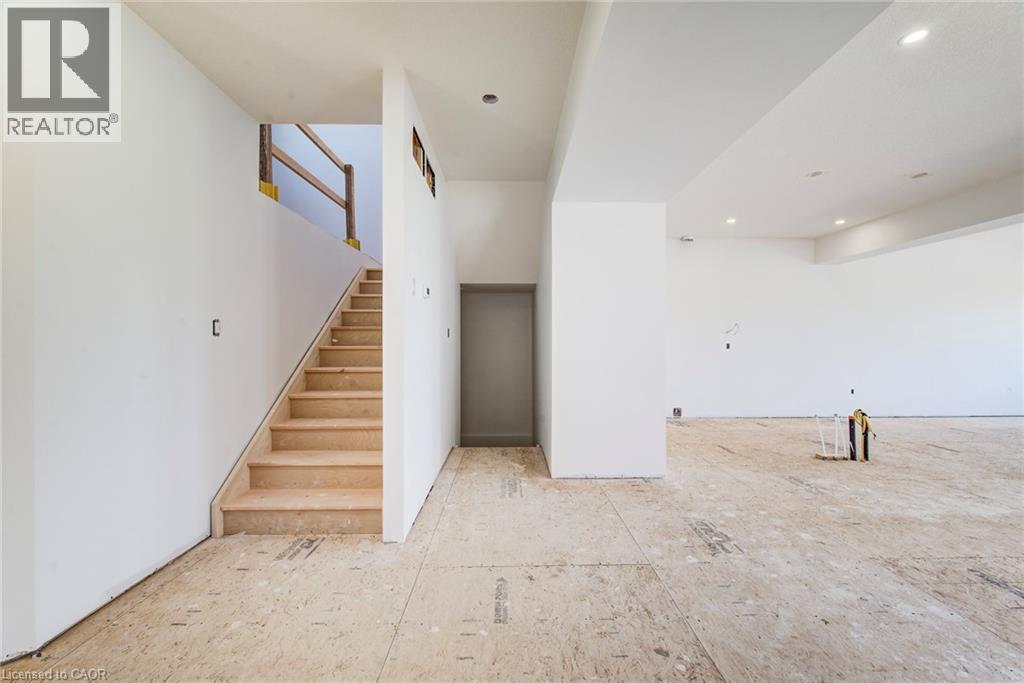 114 BEDELL Drive - Image 6