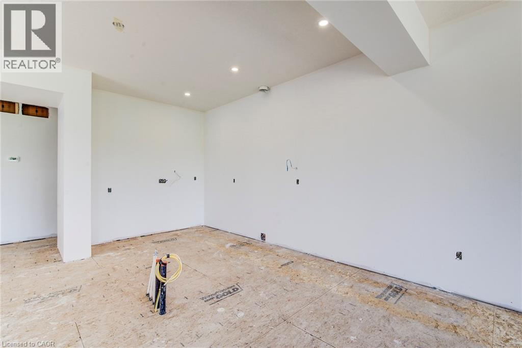 114 BEDELL Drive - Image 16
