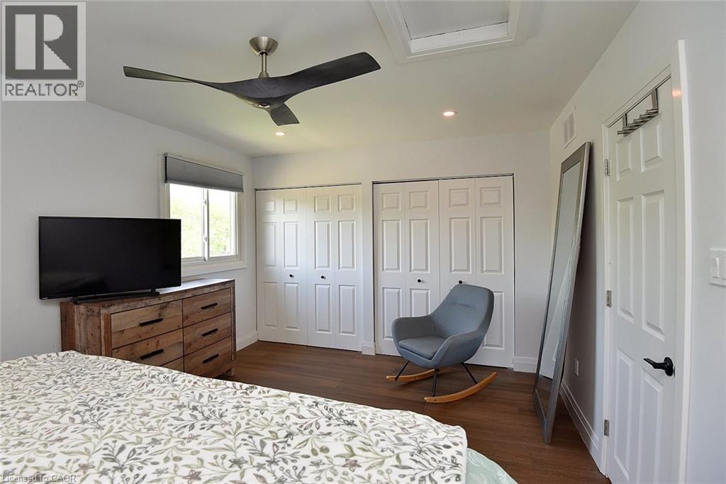 2499 WHITTAKER Drive - 24