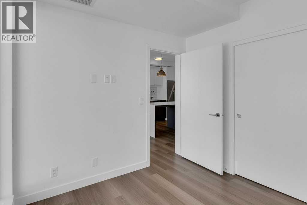 #308 327 9A Street NW - 17
