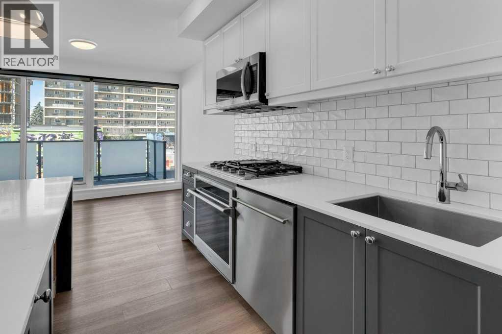 #308 327 9A Street NW - 10