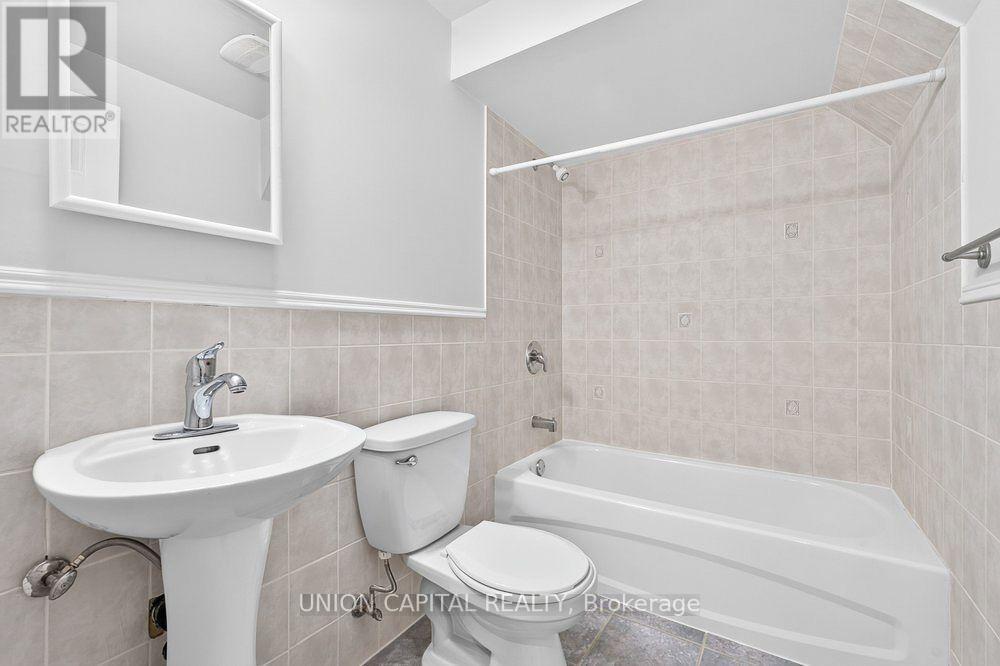61 HILLMOUNT ROAD - Image 32