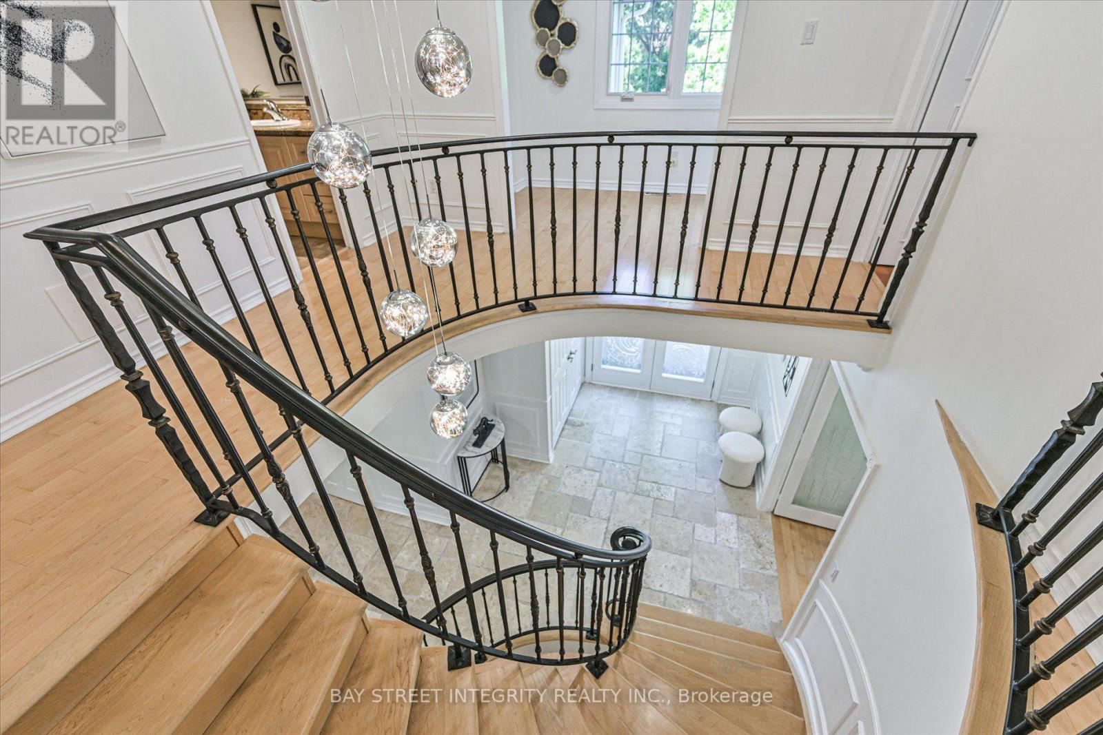 151 OLD SURREY LANE - Image 21