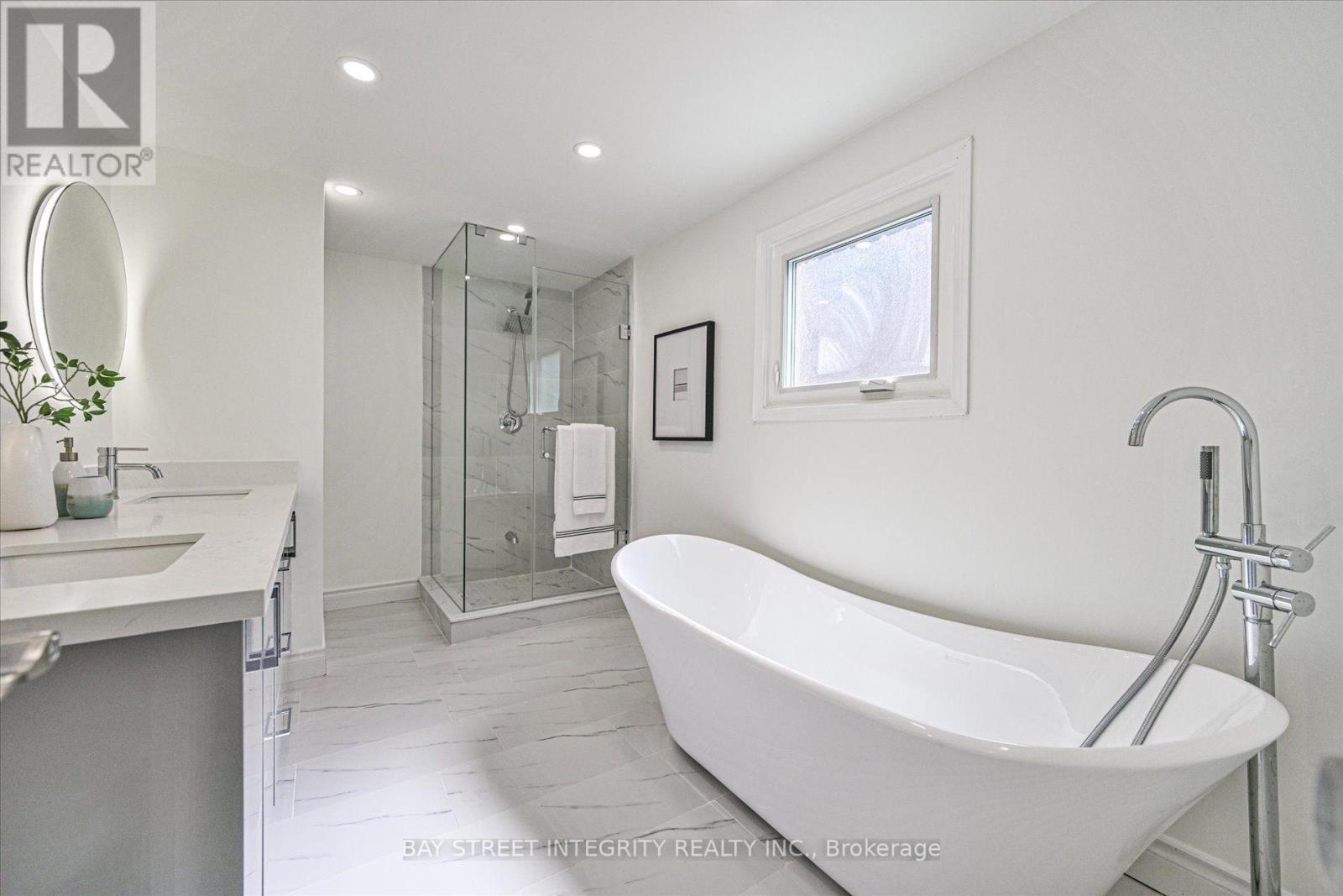 151 OLD SURREY LANE - Image 26