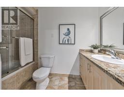 151 Old Surrey Lane, Richmond Hill, ON L4C6R9 Photo 34