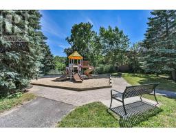 151 Old Surrey Lane, Richmond Hill, ON L4C6R9 Photo 45