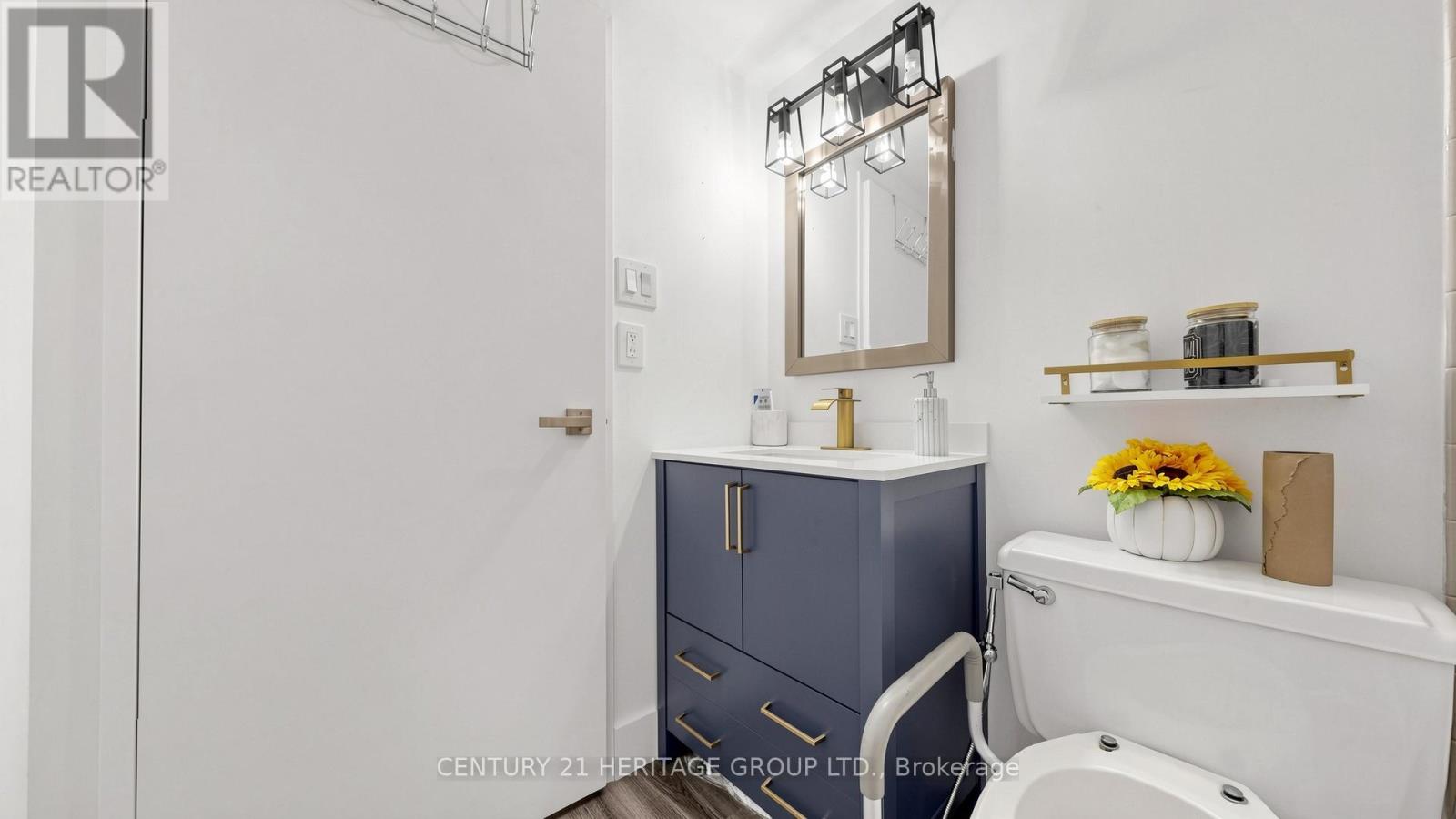 #406 40 BAIF BOULEVARD - 29