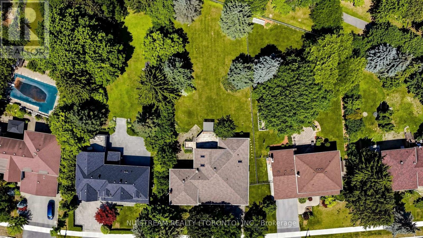 20 BLACKFOREST DRIVE - 1