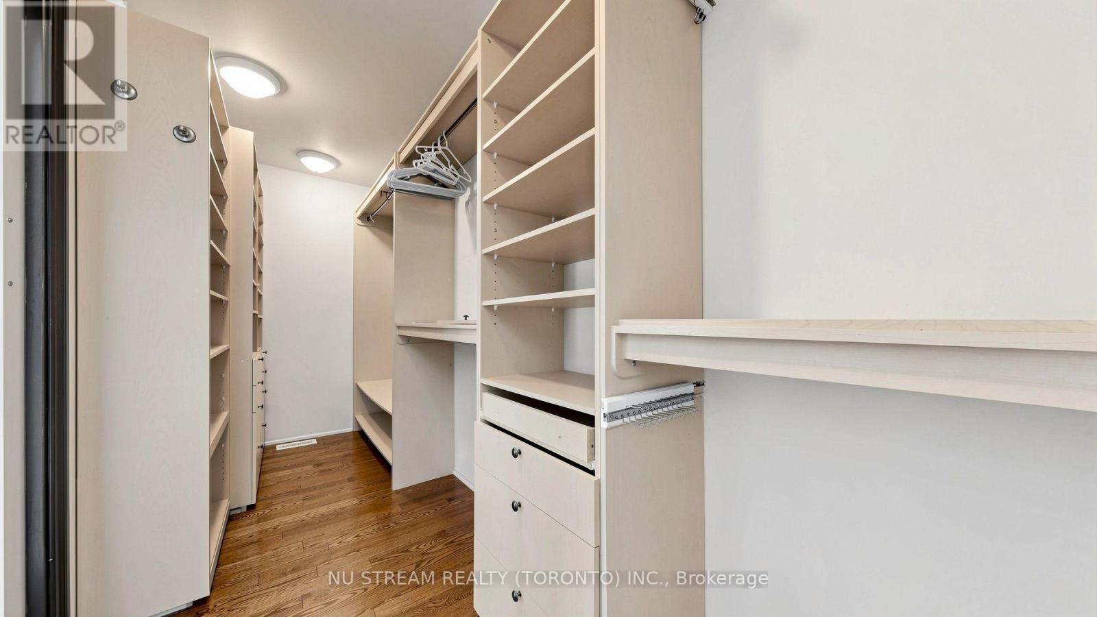 20 BLACKFOREST DRIVE - 13