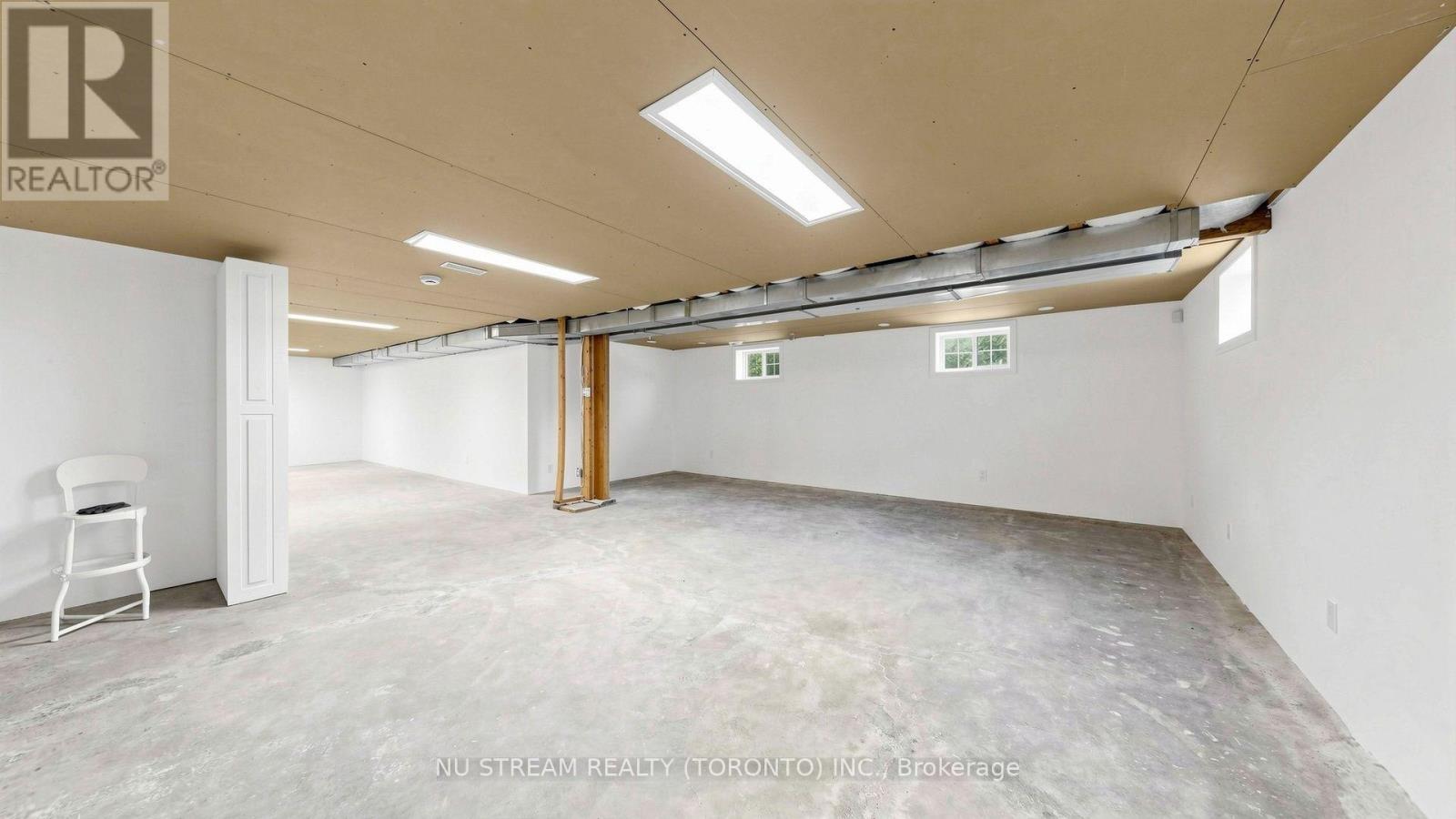 20 BLACKFOREST DRIVE - 27