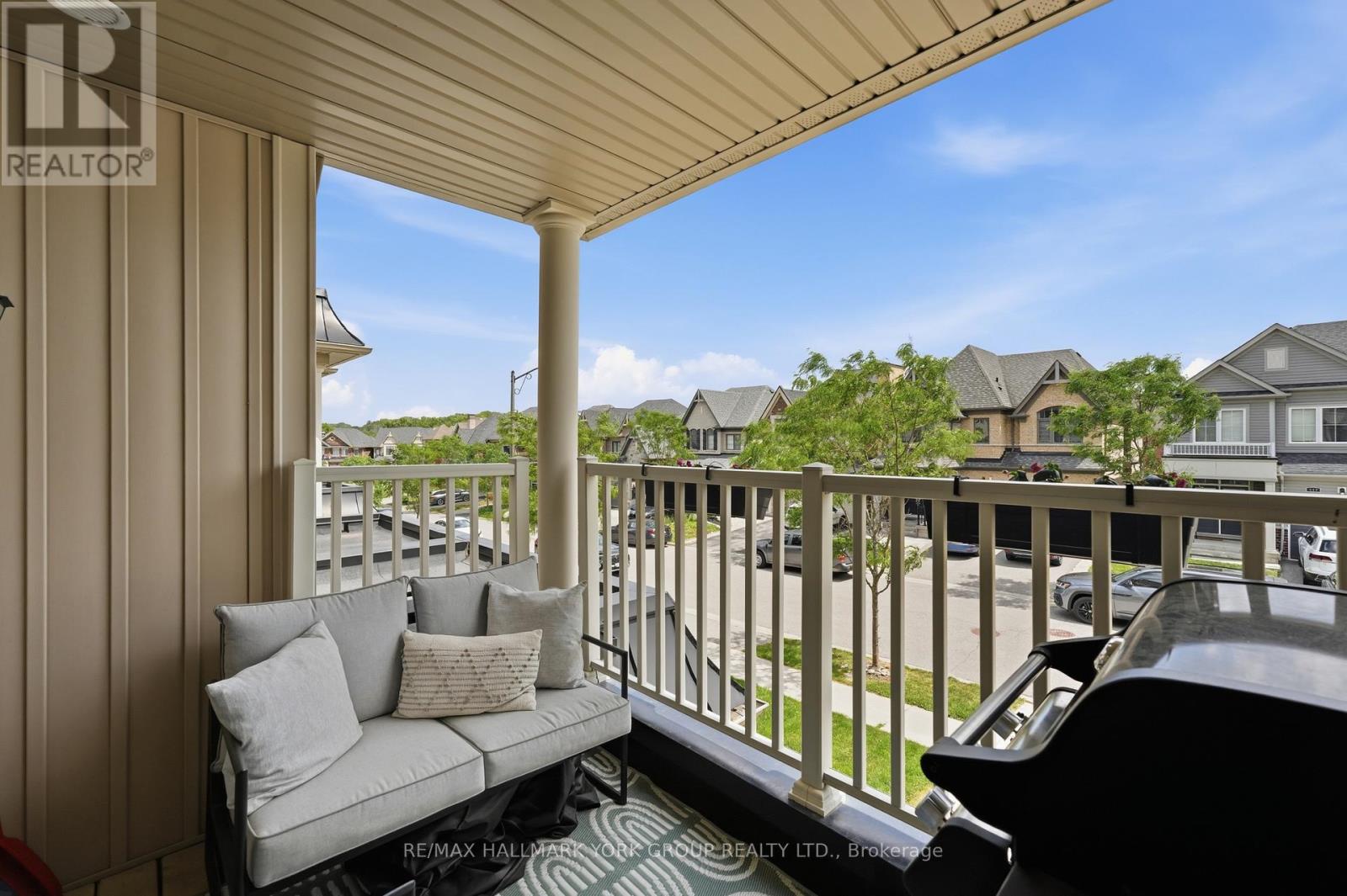 118 ALVIN PEGG DRIVE - 26