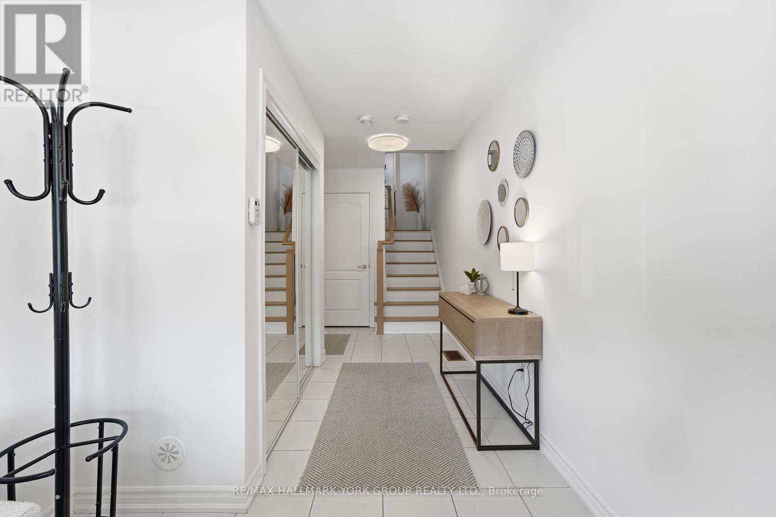 118 ALVIN PEGG DRIVE - 6