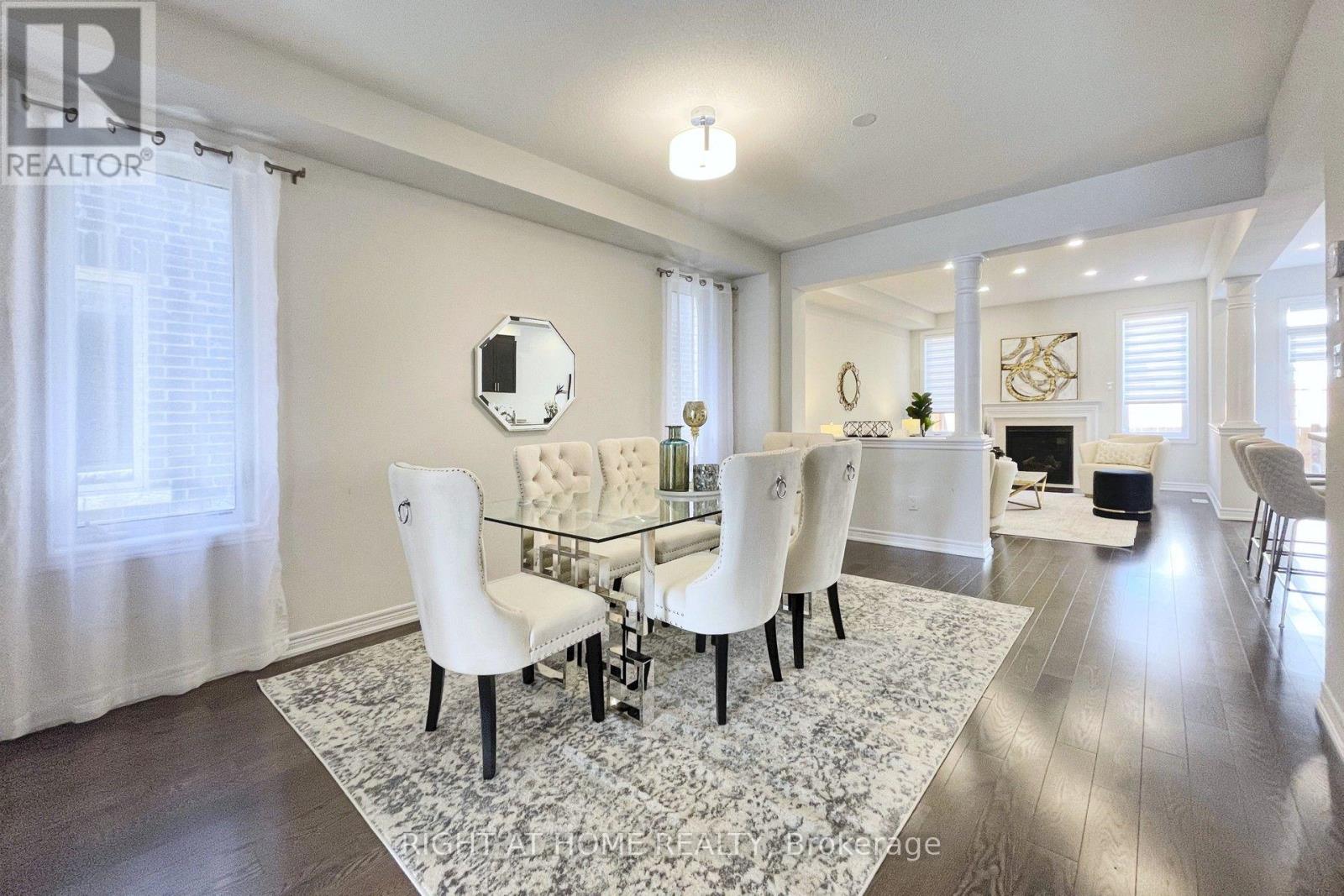 60 FALCONRIDGE TERRACE - 2