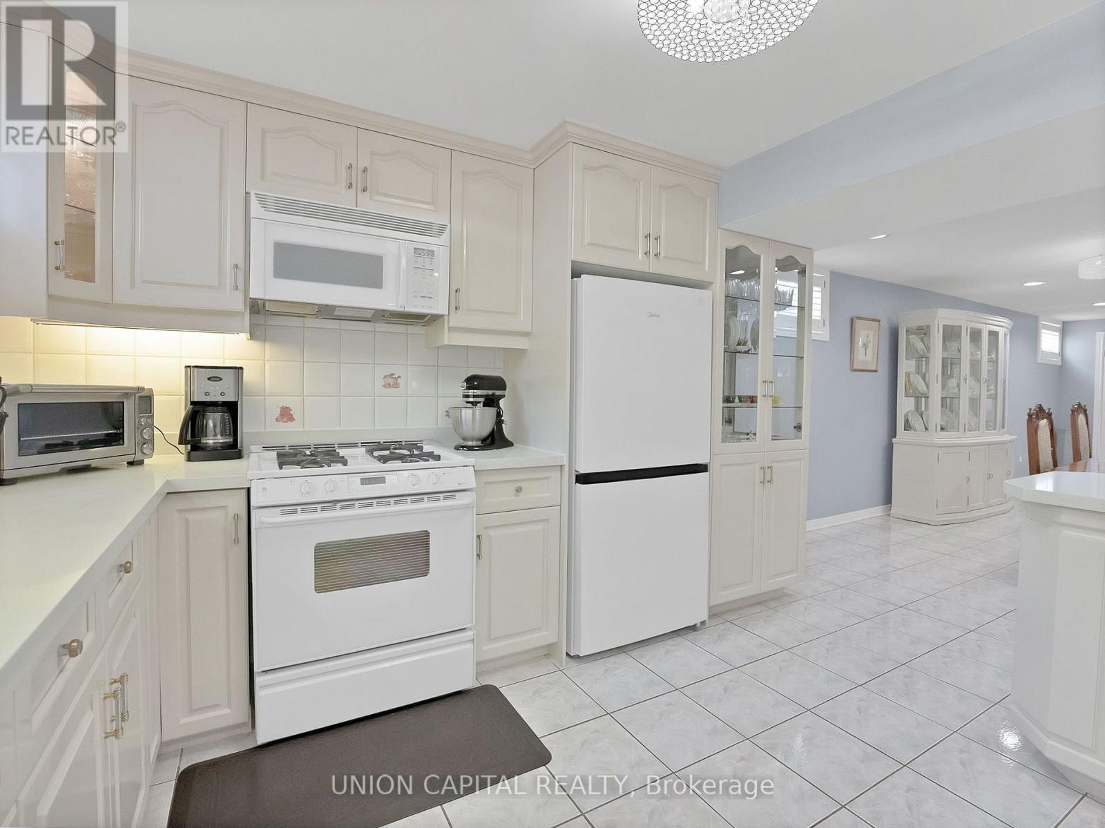 78 BECKENRIDGE DRIVE - Image 37