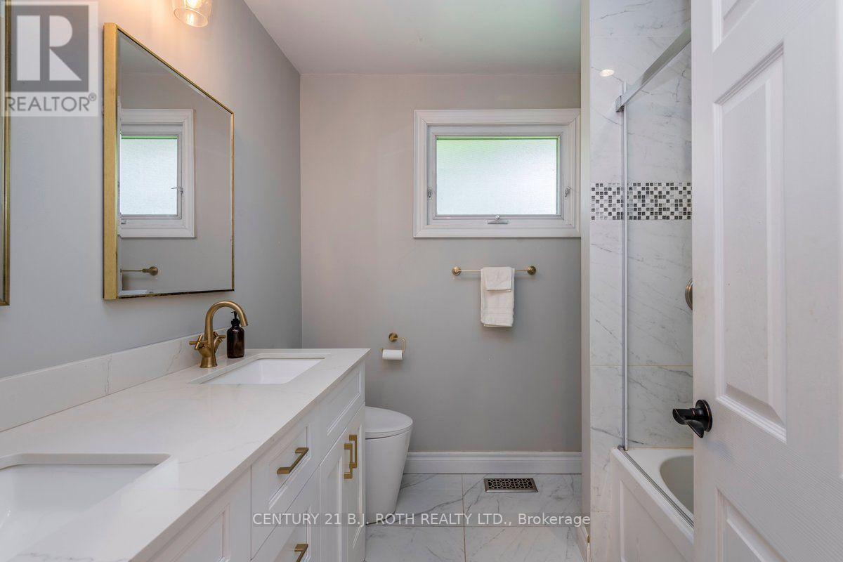 1 OTTAWAY AVENUE - 13