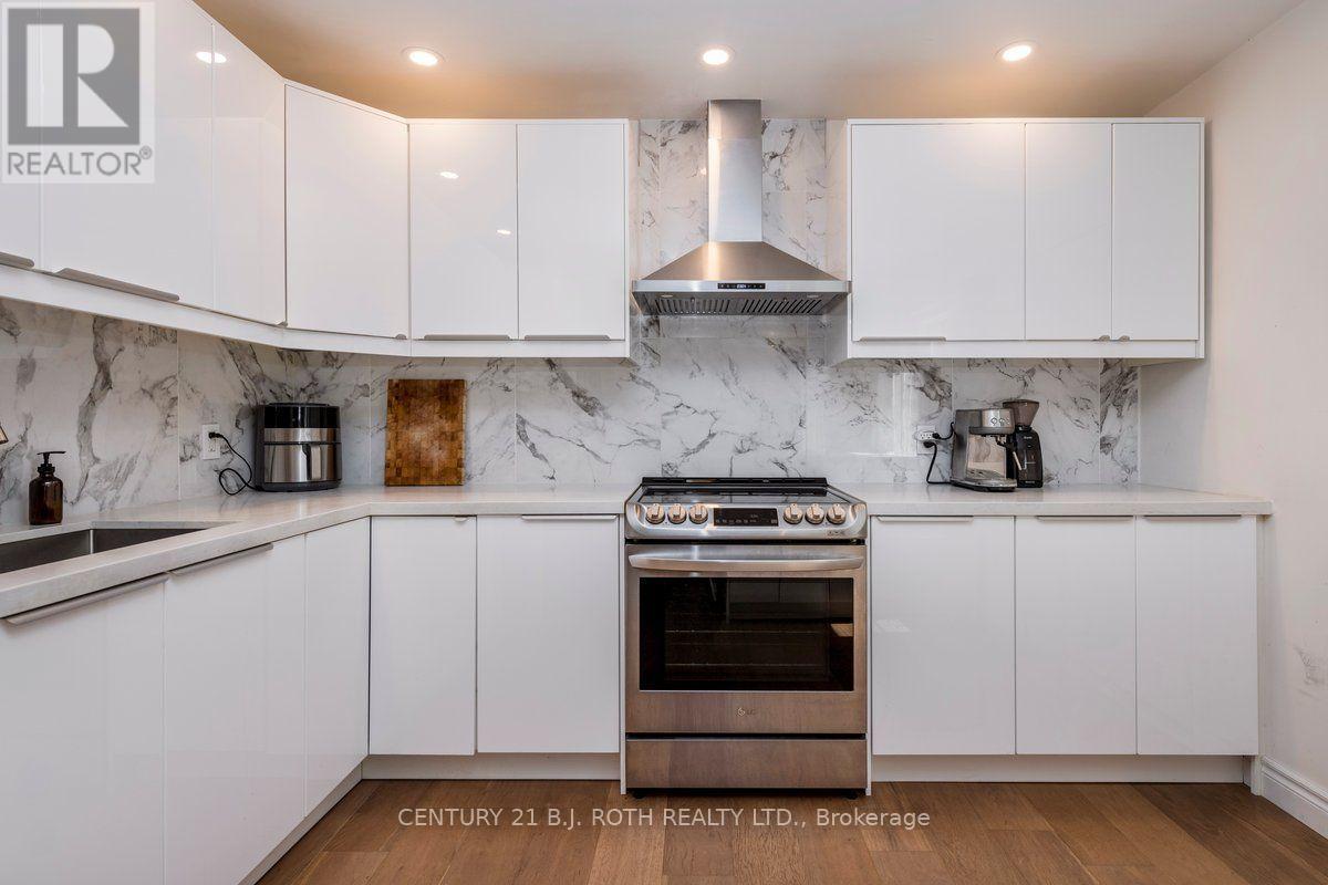 1 OTTAWAY AVENUE - 9