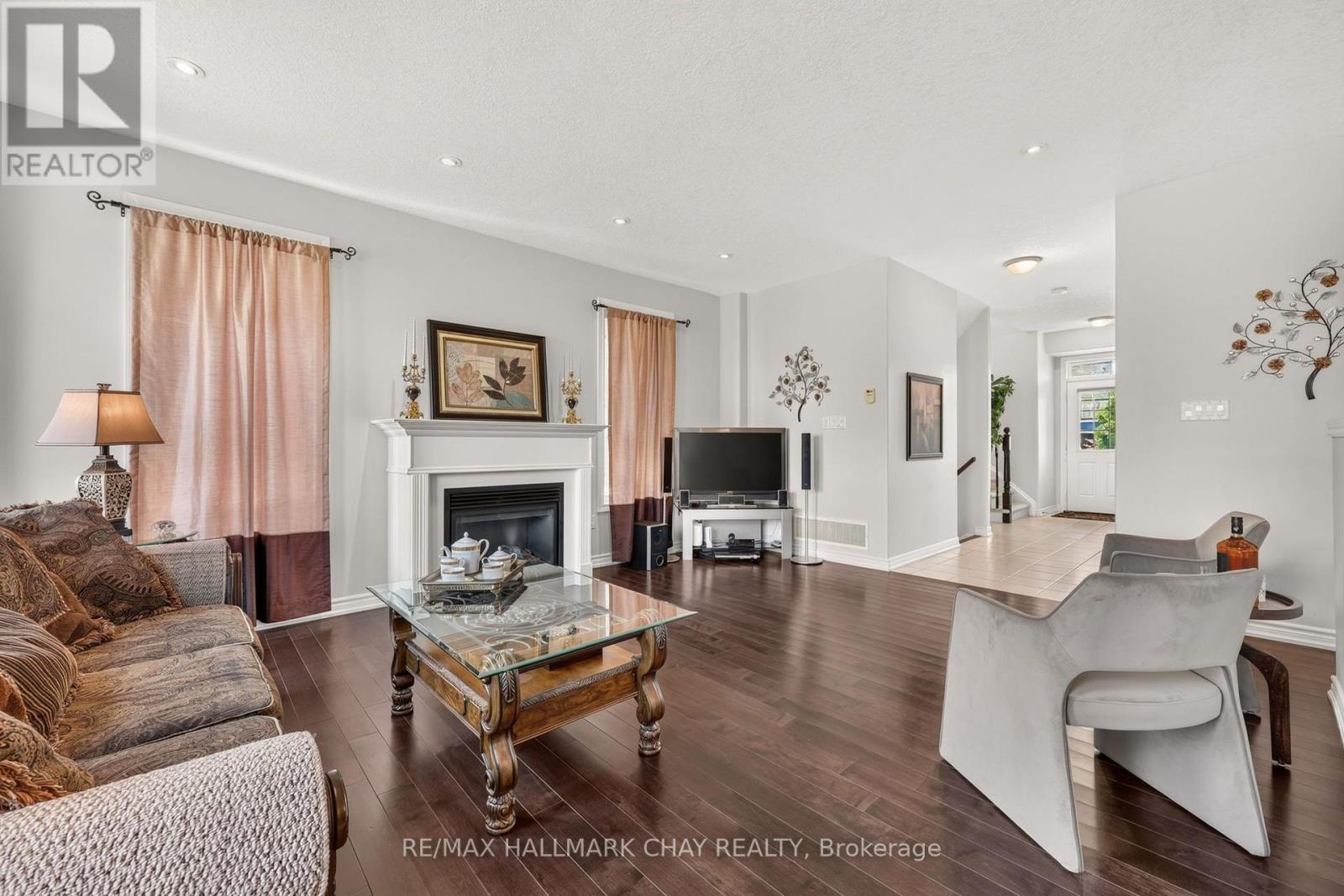 43 GRAIHAWK DRIVE - 6