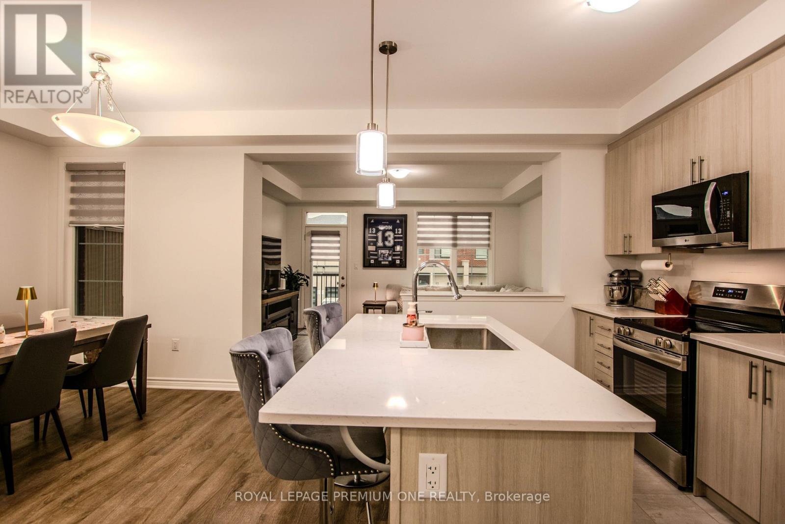 92 ENNERDALE STREET - 12