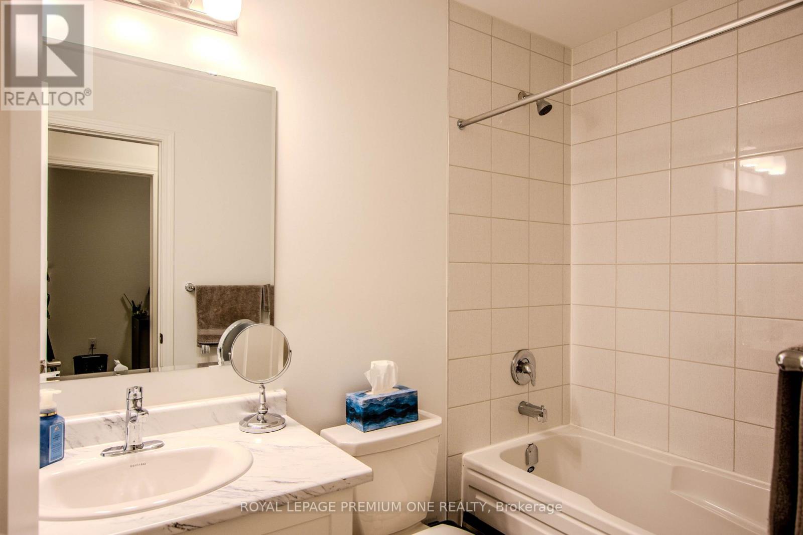92 ENNERDALE STREET - 27
