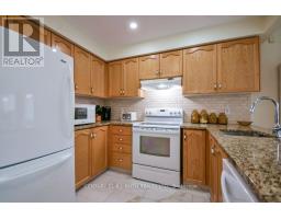 Family room - 62 Benson Drive, Barrie, ON L4N7Y2 Photo 10
