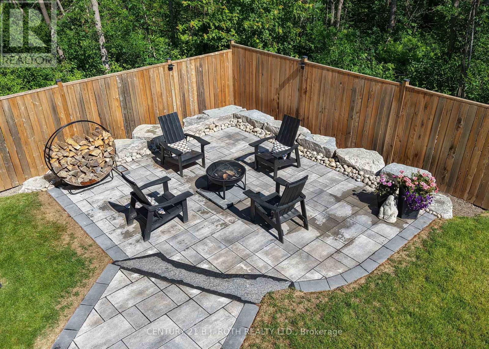 3332 QUETTON STREET - 9