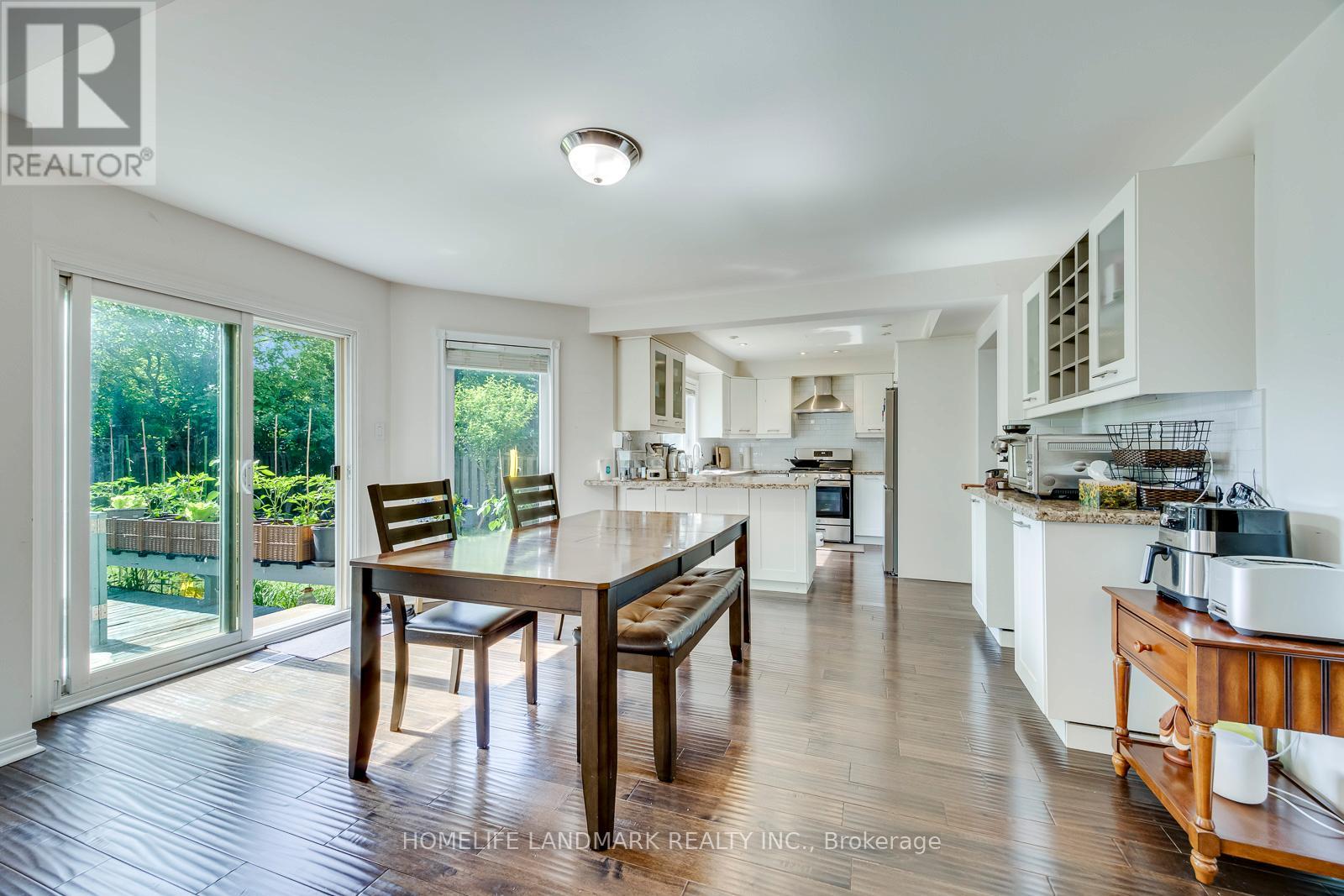 1237 BEECHGROVE CRESCENT - 12
