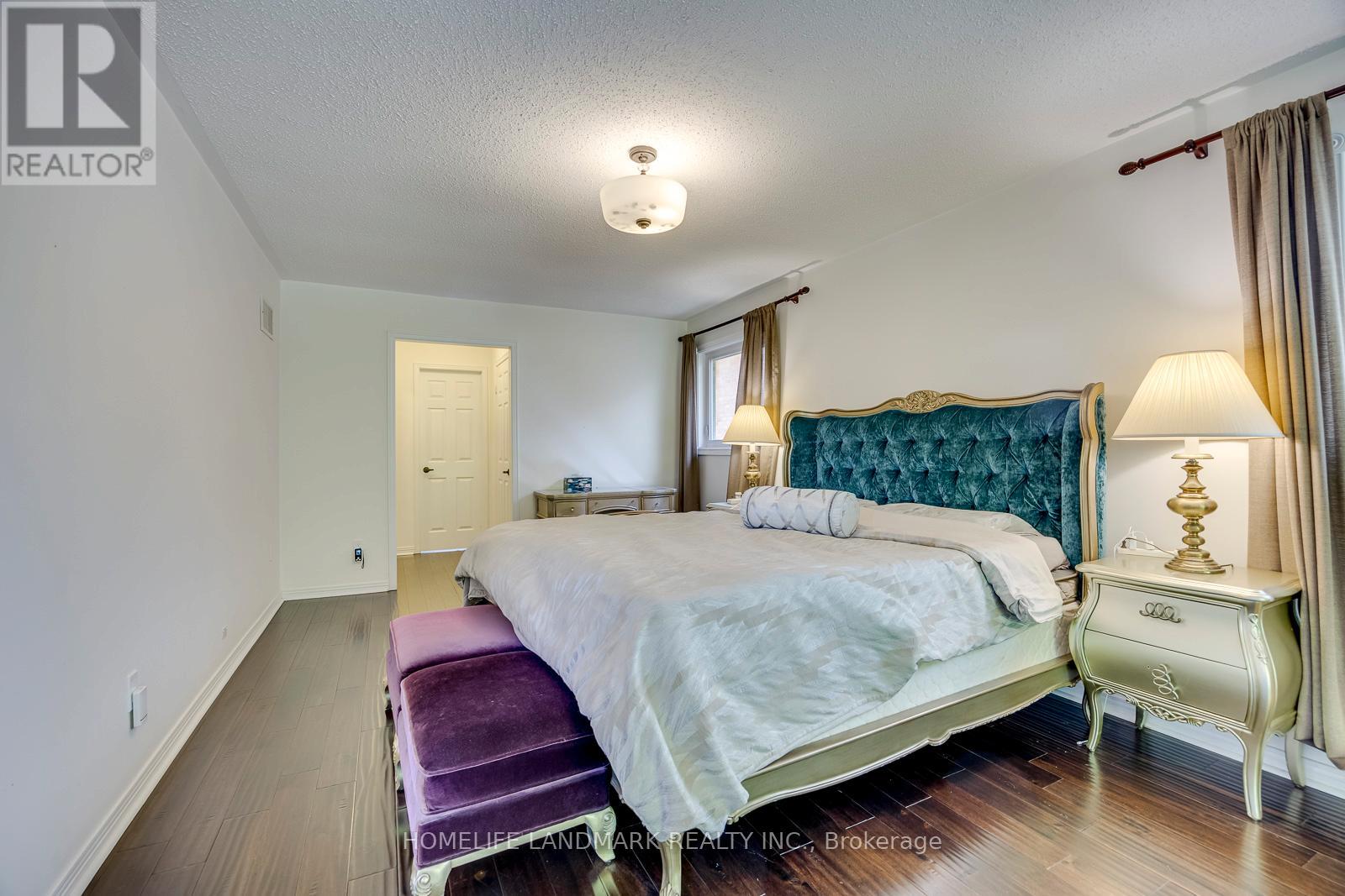 1237 BEECHGROVE CRESCENT - 21