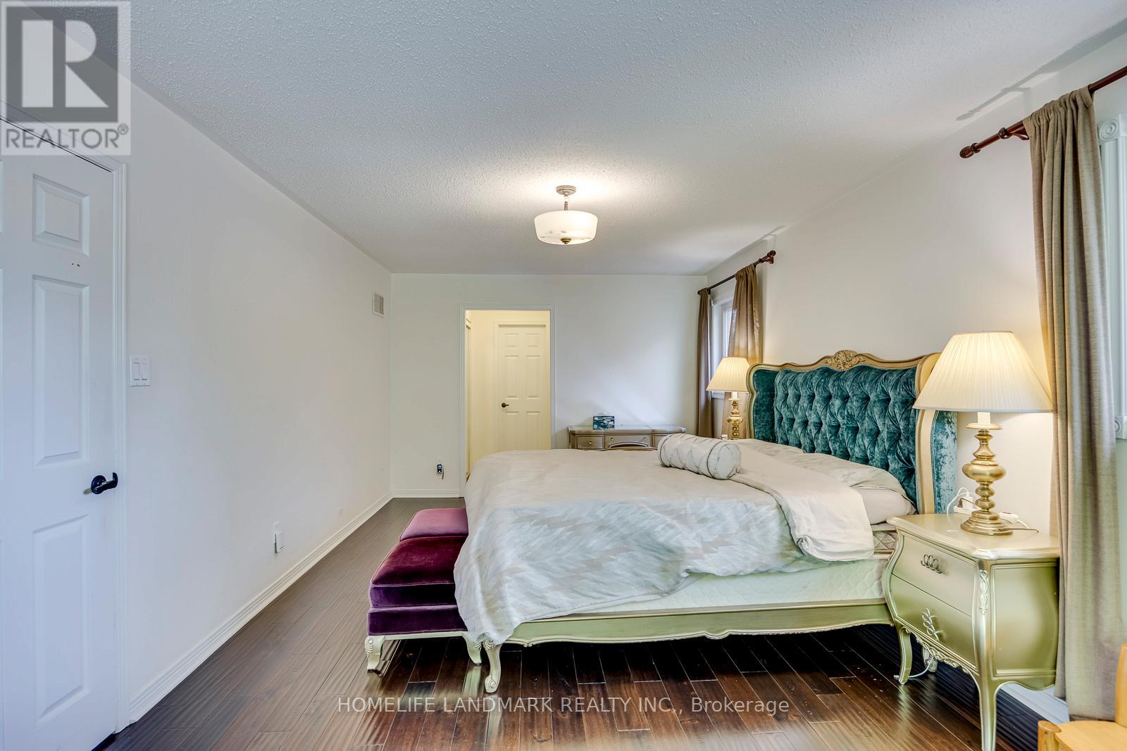 1237 BEECHGROVE CRESCENT - 24