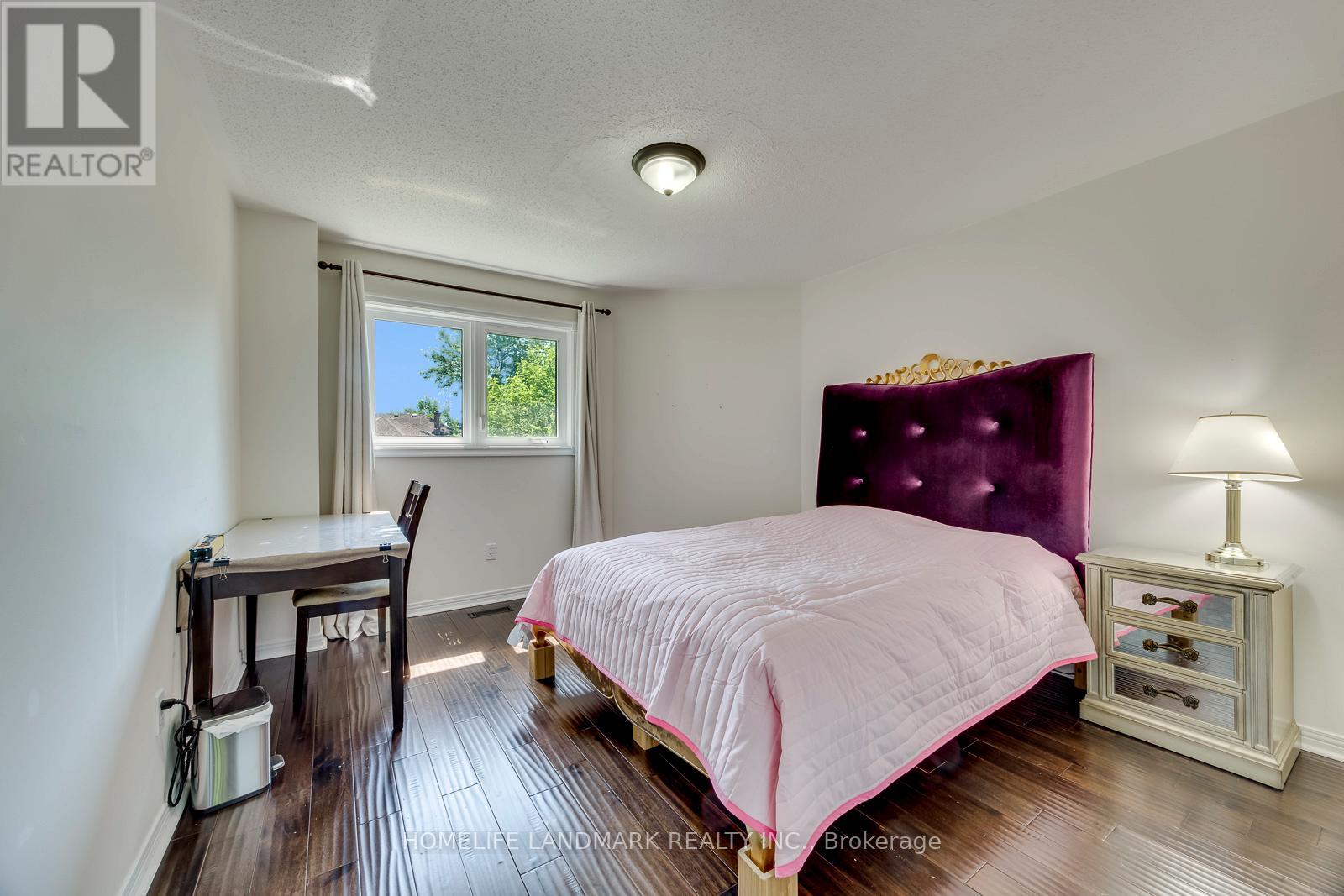 1237 BEECHGROVE CRESCENT - 31