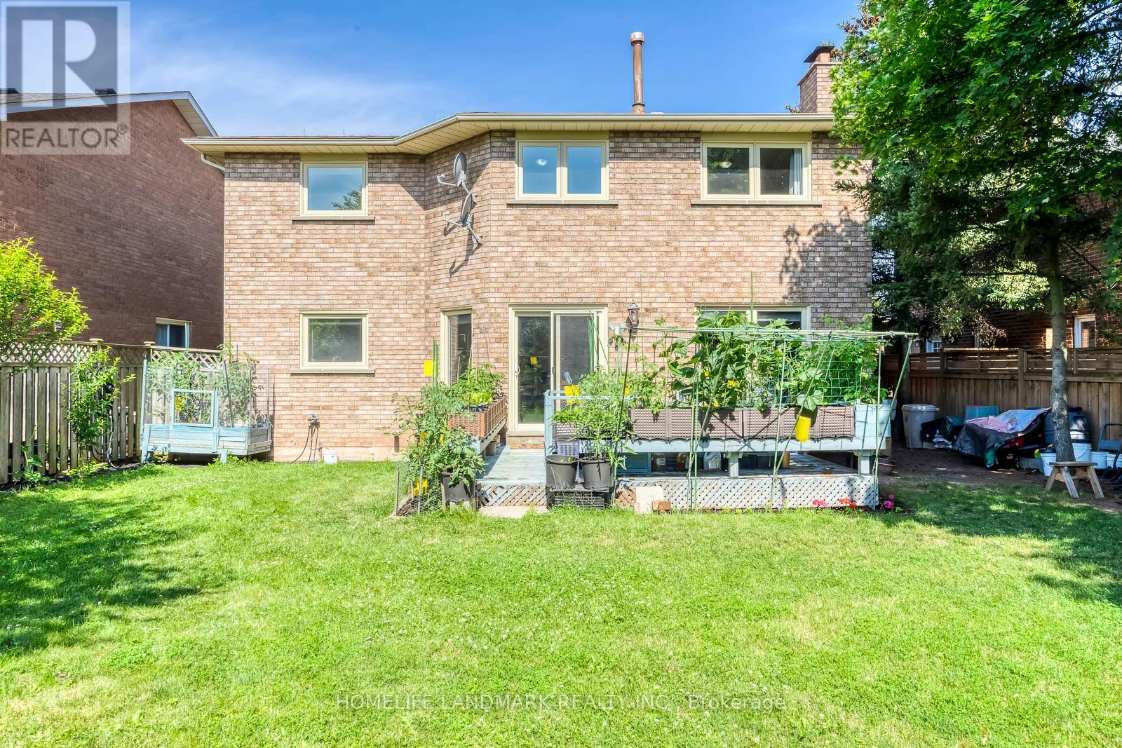 1237 BEECHGROVE CRESCENT - 38