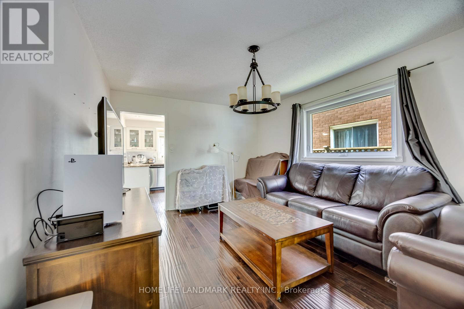 1237 BEECHGROVE CRESCENT - 6
