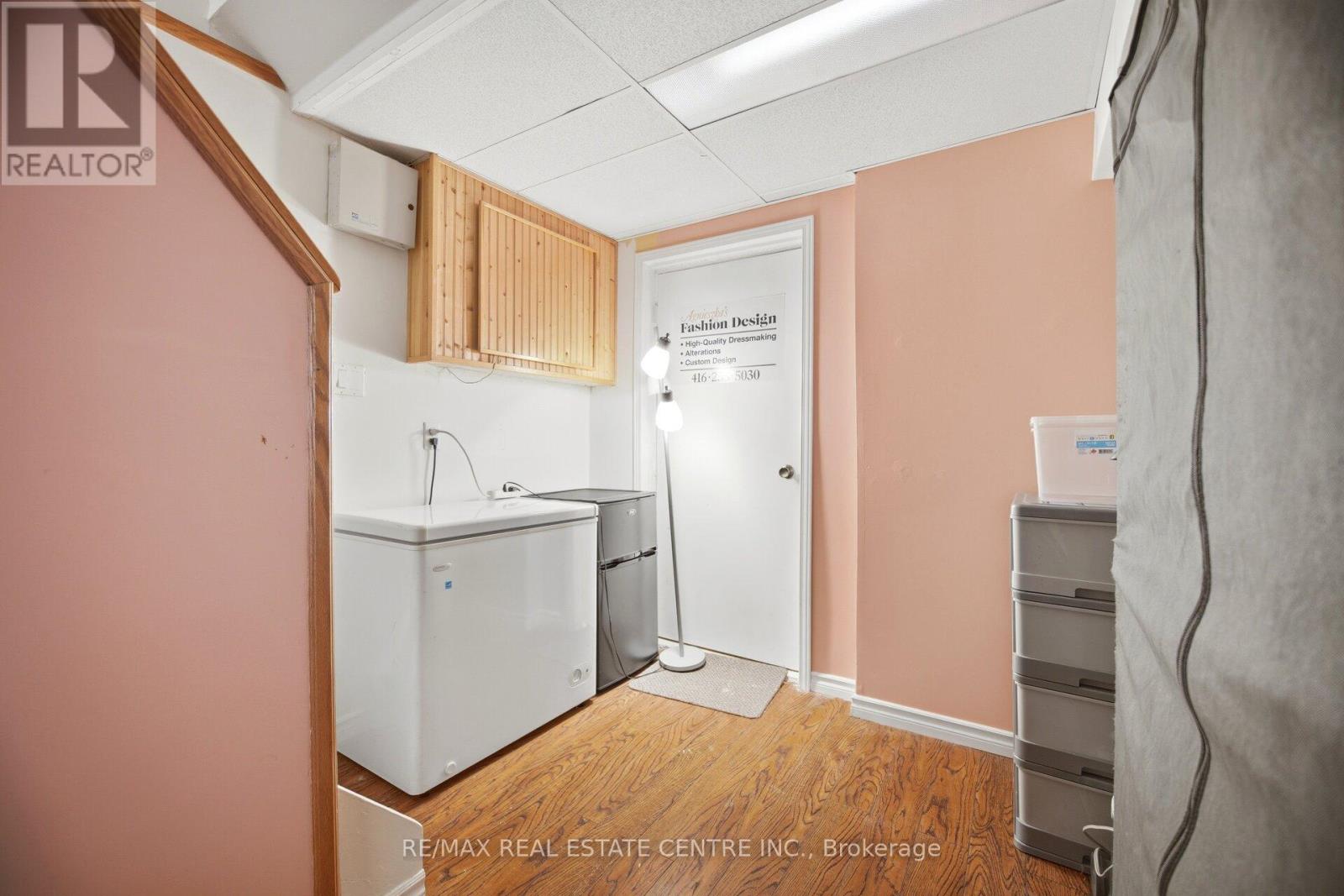 6884 EDENWOOD DRIVE - 33