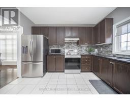 Primary Bedroom - 2 Beachville Circle, Brampton, ON L6X0V4 Photo 11