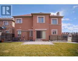 2 Beachville Circle, Brampton, ON L6X0V4 Photo 39