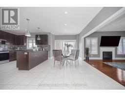 Sitting room - 2 Beachville Circle, Brampton, ON L6X0V4 Photo 8